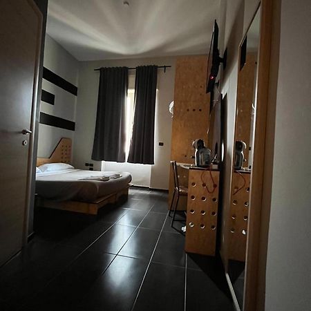 Factory Design Bed & Breakfast Наполи Екстериор снимка