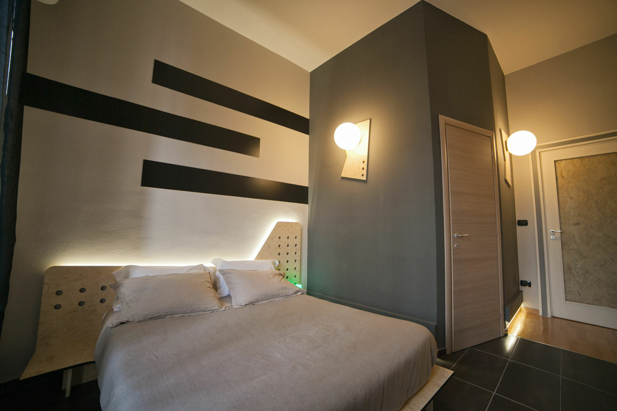 Factory Design Bed & Breakfast Наполи Екстериор снимка